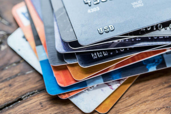 「リボ払い」ってなに?カードローン返済の基礎知識