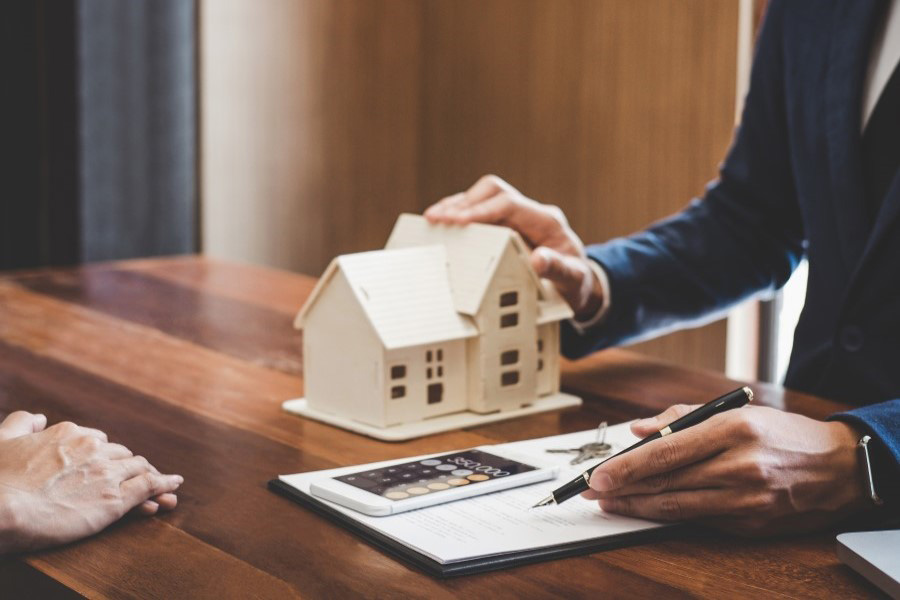 住宅ローンの審査の流れをわかりやすく解説!注意点と必要書類についても紹介
