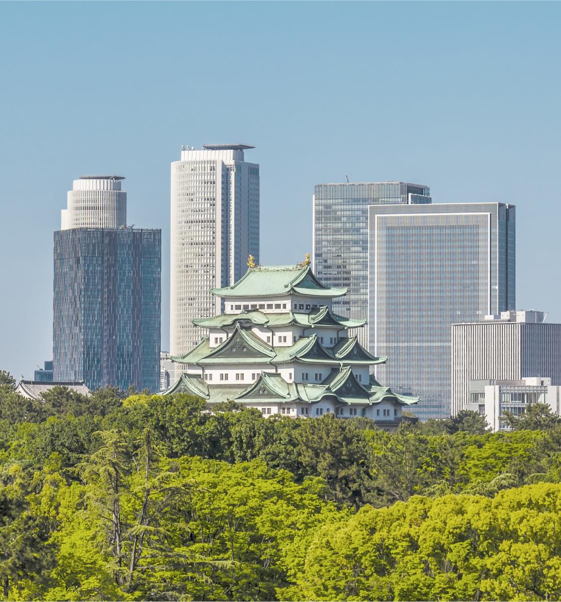 名古屋の中心に位置