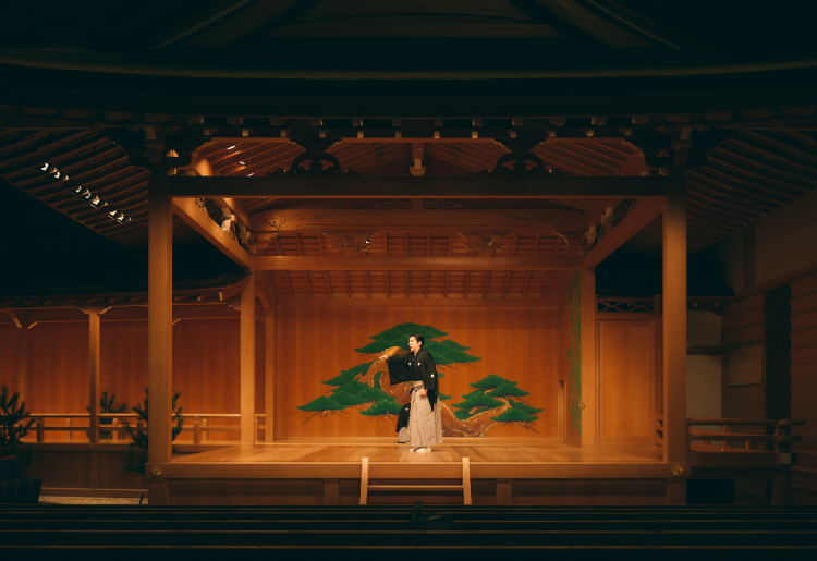 未来へつなぐ―世阿弥の子孫・観世三郎太が語る、600年の伝統を未来へつなぐ覚悟