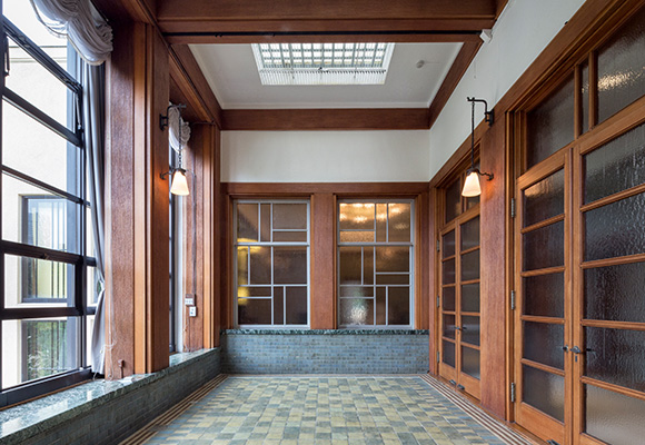 東京都庭園美術館 本館 北側ベランダ(北の間)