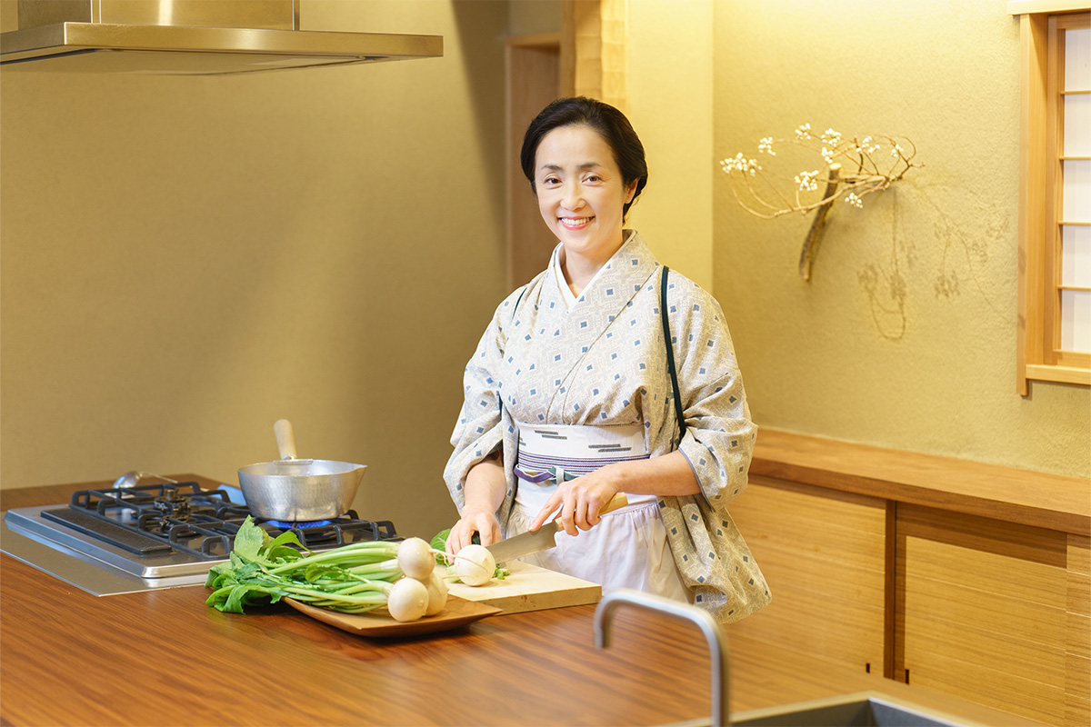 多くの文化人に愛されてきた京都・花背の料理旅館「美山荘」に生まれた料理研究家の大原千鶴さん