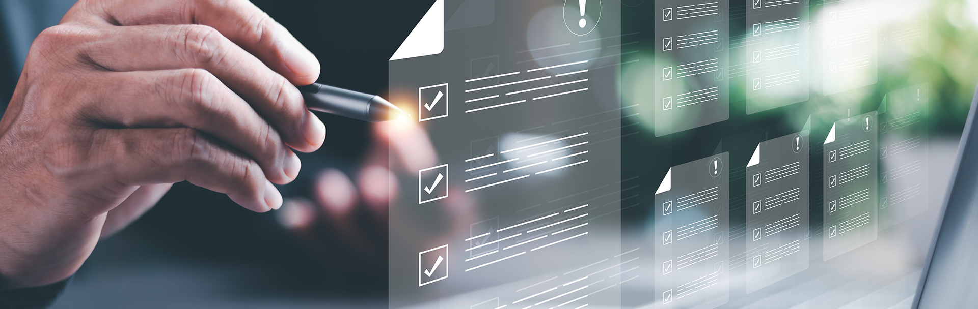 ガバナンスとコンプライアンスの違いは? 重要性や強化方法をわかりやすく解説